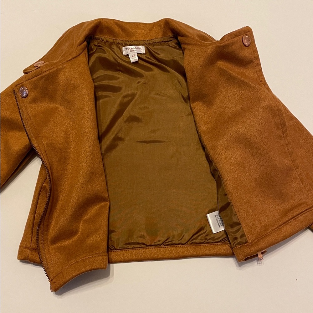 Tahari Toddler Girl Size 2T Tan Faux Suede Moto Inspired Jacket - Picture 5 of 6